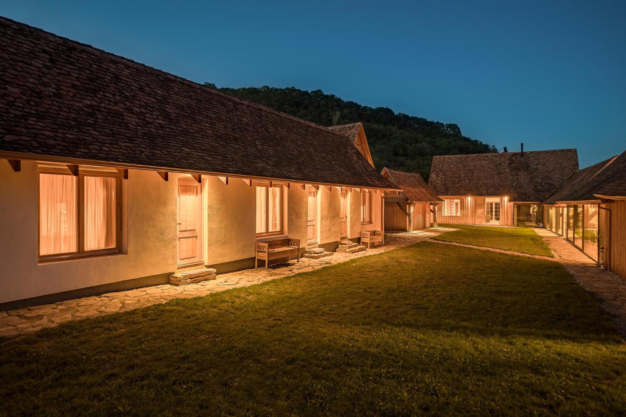 Mesendorf Gasthaus Ngoại thất bức ảnh